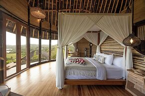 Ketanu Bamboo Lodge Sumba