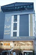 V1-One Bouteeque Hotel