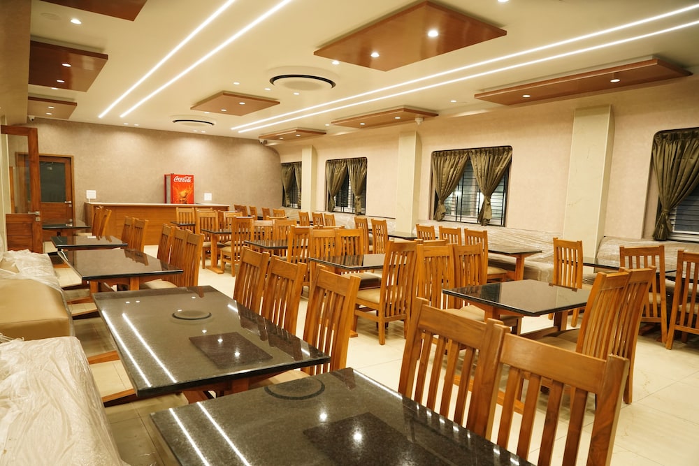 V1-One Bouteeque Hotel
