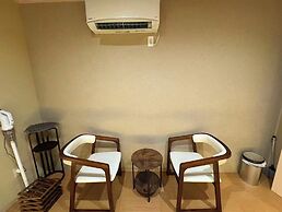 SUN WARM HOUSE