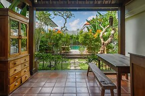 Sunset Loft Seminyak, Bali