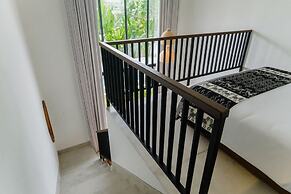 Sunset Loft Seminyak, Bali