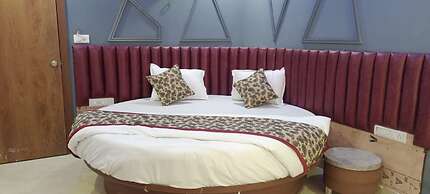 Hotel Jay Villa Grand