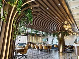 HOTEL MAHIKA