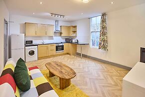 Host Stay Emporium Apartment A
