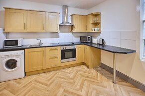 Host Stay Emporium Apartment A