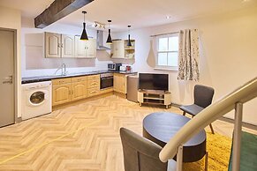 Host Stay Emporium Apartment B