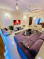 Third Avenue Beach Apartments