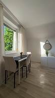 Spacious Garden Villa for 16 Guests