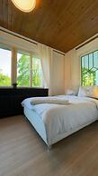 Spacious Garden Villa for 16 Guests