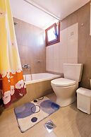 Sklavaki Traditional Villa - Private Pool Views