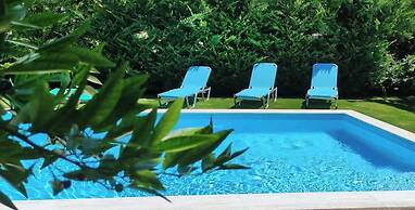 Sklavaki Traditional Villa - Private Pool Views