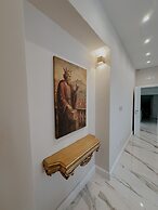 Mida Luxury Apartment