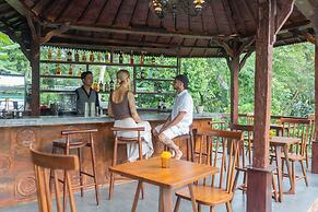 Aksmi Suites & Villas