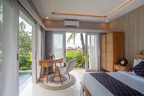 Aksmi Suites & Villas