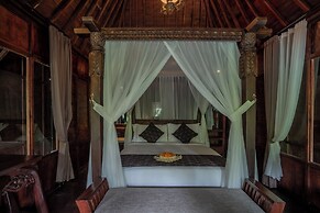 Aksmi Suites & Villas