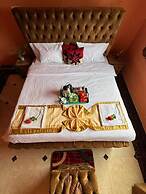 White palace Airport hotel