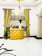 White palace Airport hotel