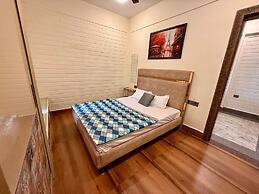 Hotel Sacred Roots