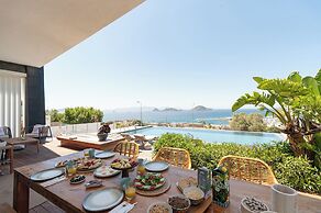 Marinhill High Luxury Property