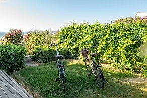 Marinhill High Luxury Property
