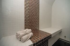 Marinhill High Luxury Property
