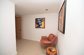 Marinhill High Luxury Property