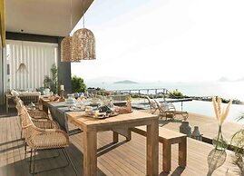Marinhill High Luxury Property
