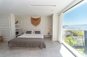 Marinhill High Luxury Property
