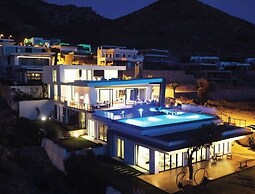Marinhill High Luxury Property