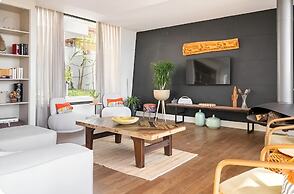 Marinhill High Luxury Property