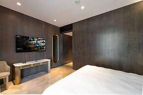 FIVE Palm Residences - Elegant Dubai