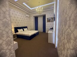 Velvet Hotel