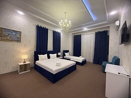 Velvet Hotel