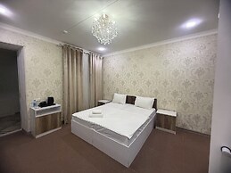 Velvet Hotel