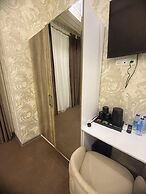 Velvet Hotel