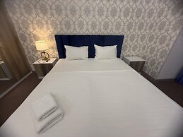 Velvet Hotel