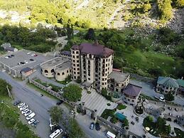 Sangar Gala Resort Hotel