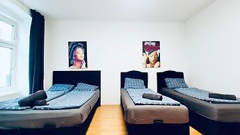 Comfy 3BR Apt for Groups Near Park