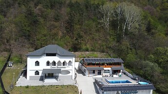 VILA CASA BASARAB