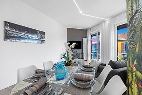 Specchio Di Cielo Arona Center