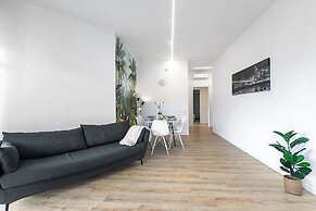 Specchio Di Cielo Arona Center