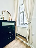 5BR Apartment Near Matzleinsdorfer