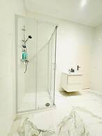 5BR Apartment Near Matzleinsdorfer