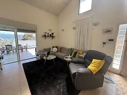 Asaf's house