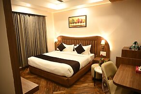 The Regal Crown By Ritya Hotels