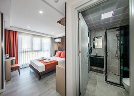 Cosinüs Airport Hotel