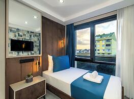Cosinüs Airport Hotel