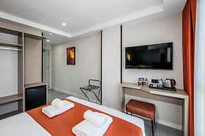 Cosinüs Airport Hotel
