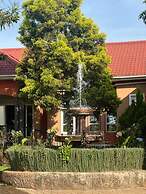 Tek Country gardens buwama